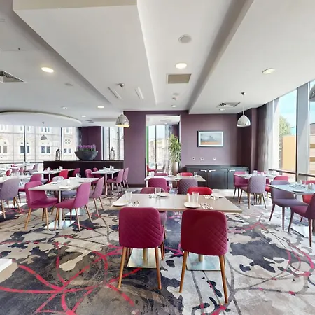 Clayton Hotel Cardiff-3