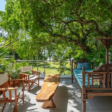 Nomad Beach Resort-2