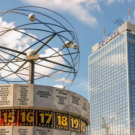 Park Inn By Radisson Berlin Alexanderplatz-2