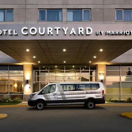 Courtyard By Marriott Montreal Airport-3