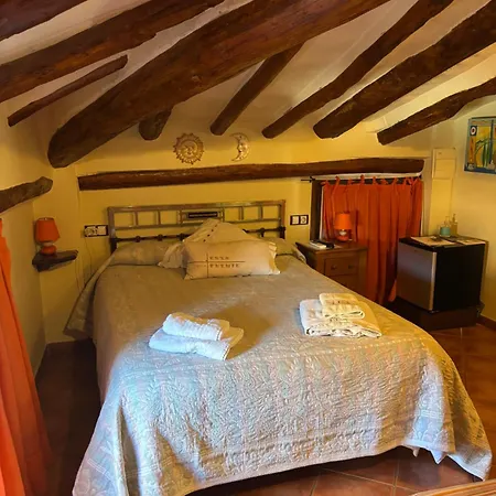 Hotel Casa de la Fuente-2