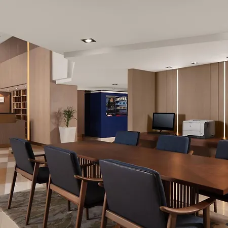 Delta Hotels By Marriott Istanbul West-2