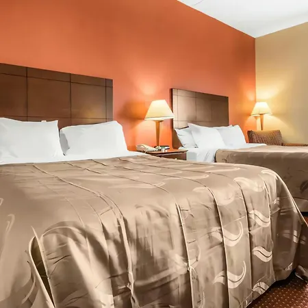 Quality Inn & Suites Lawrenceburg-2