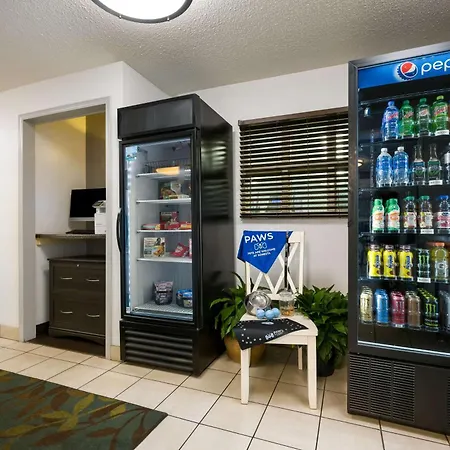 Sonesta Simply Suites Chicago Waukegan-2