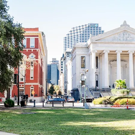 The Lafayette New Orleans By Kasa Living-3