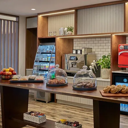 Delta Hotels By Marriott Chicago Willowbrook-2