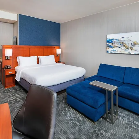 Courtyard By Marriott Santa Ana Orange County-3