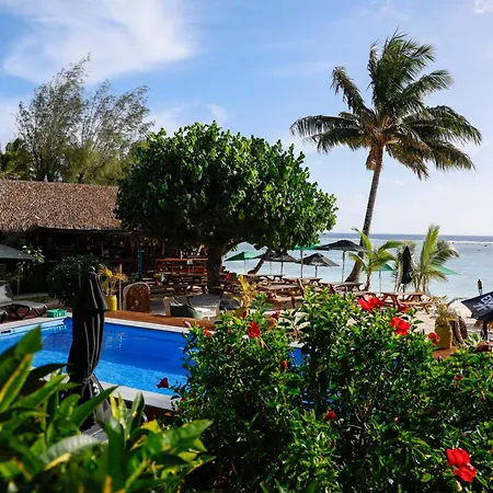 Aroa Beachside Resort-3