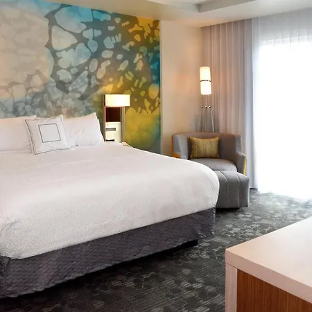 Courtyard By Marriott Youngstown Canfield-3