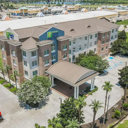 Holiday Inn Express & Suites Gonzales By Ihg-3