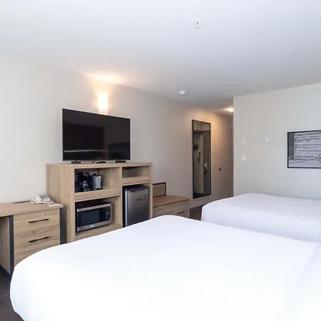 Sandman Hotel Quesnel-3
