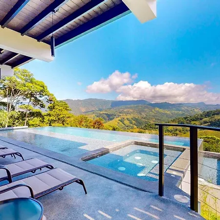 Odyssey Villa, 3 Bedrooms With Pool!-3