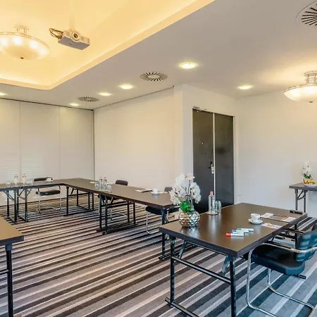Best Western Plus Grand Winston-2