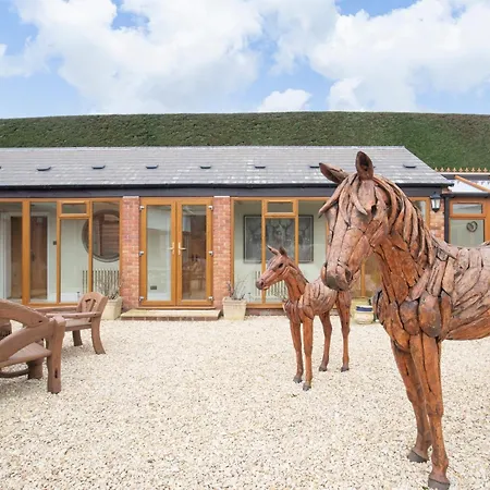 Stable Lodge - Boutique Bed & Breakfast-2