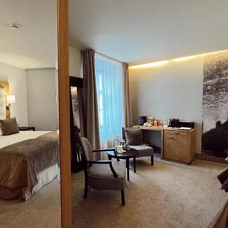 Dome Hotel-2