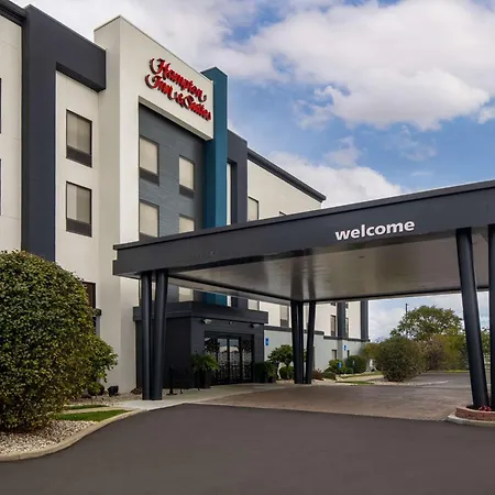 Hampton Inn & Suites Dayton-Vandalia-3