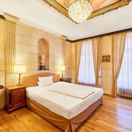 HIP Hotel-3