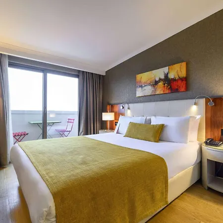 Ramada By Wyndham Istanbul Grand Bazaar-3