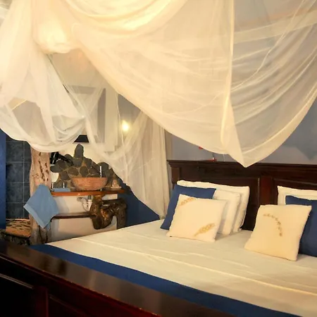 Mango Island Lodges-2
