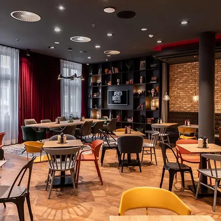 Pentahotel Rostock-3