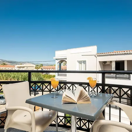 Karras Hotel-2