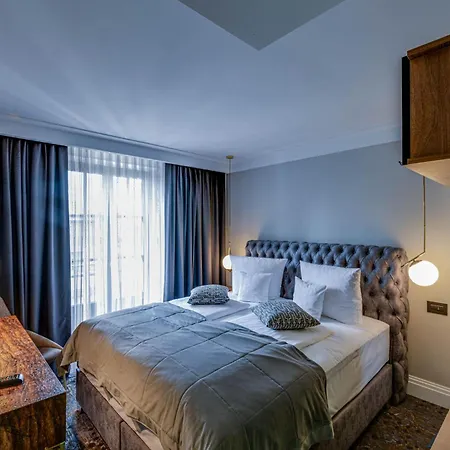 Hotel Boutique Donna Anna-3