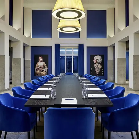 Hotel Luc, Autograph Collection-3
