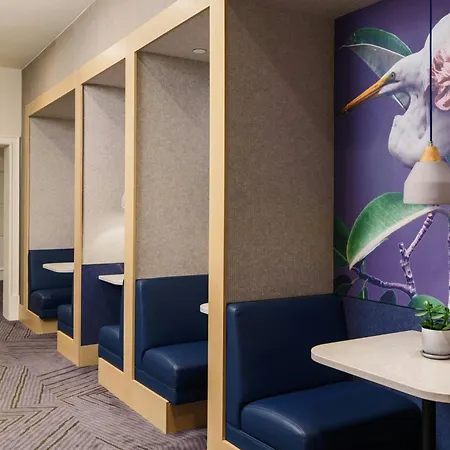 Renaissance Meadowlands Hotel-3