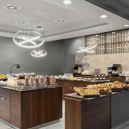 Courtyard By Marriott Munich City East-2