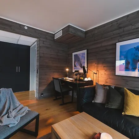 Svalbard Hotell | Polfareren-3