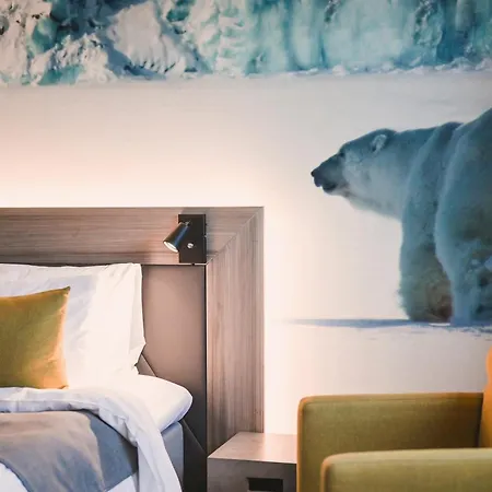Svalbard Hotell | Polfareren-3