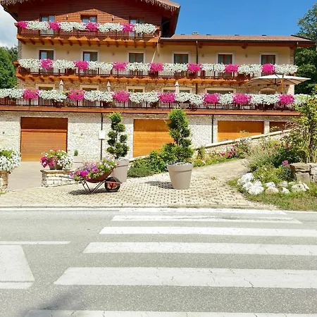 Boutique Hotel Il Riccio - Adults Only-3