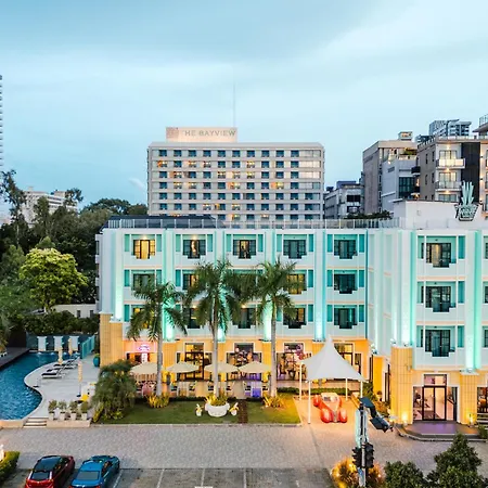 Wave Hotel Pattaya-3