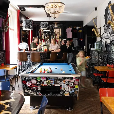 Backstage Hotel Amsterdam-2