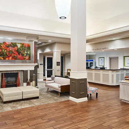 Hilton Garden Inn Columbus-2