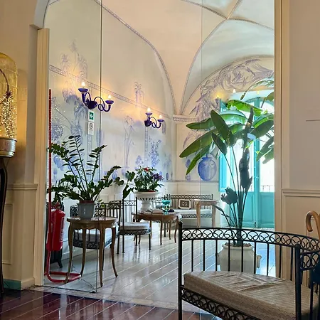Lilium Boutique Hotel-3