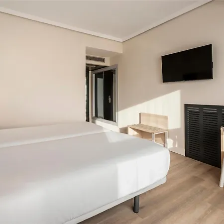 AC Hotel General Álava-2