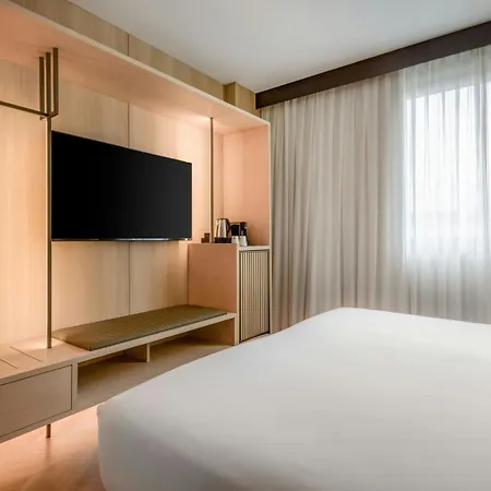 Ac Hotel Firenze By Marriott-2