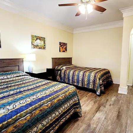 Santa Paula Inn-2