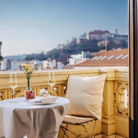 Hotel Grand Palace - Small Luxury Hotels - Operated By Czech Inn-3