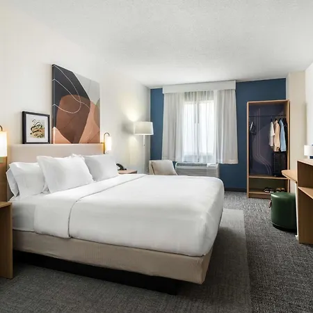 Spark By Hilton Wytheville East Main Street-3