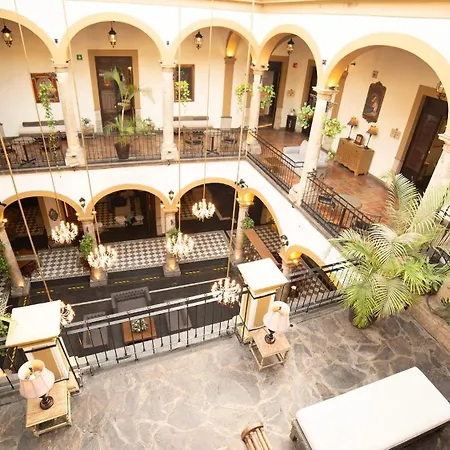Casa Pedro Loza-2