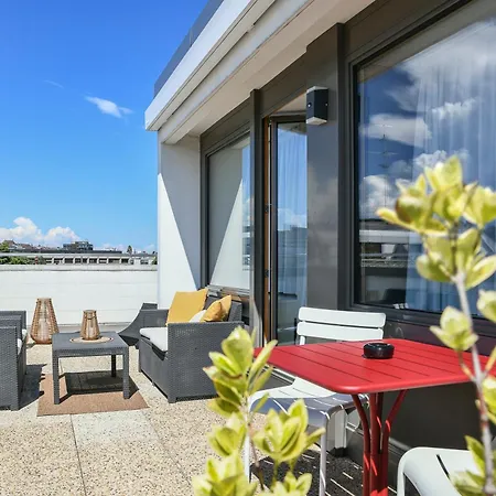 Home Swiss Hotel-2