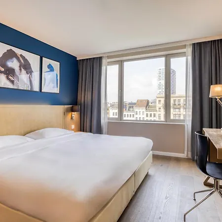 Park Inn By Radisson Antwerp City Centre-3