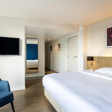 Park Inn By Radisson Antwerp City Centre-3