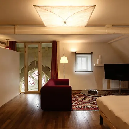 Kruisherenhotel Maastricht-3