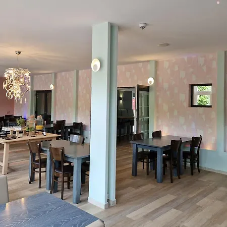 Garner Hotel Oberhausen By Ihg-2
