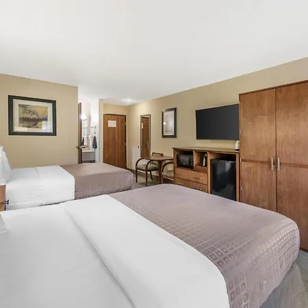 Best Western Plus Atrium Inn-3