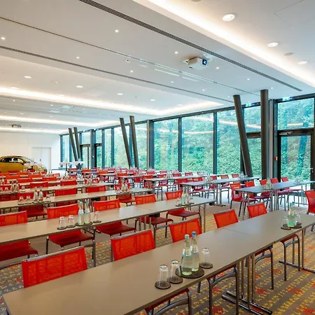 Holiday Inn Munich - Westpark, an IHG Hotel-3