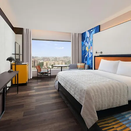 Le Meridien Ahmedabad, A Premium Marriott Hotel-2